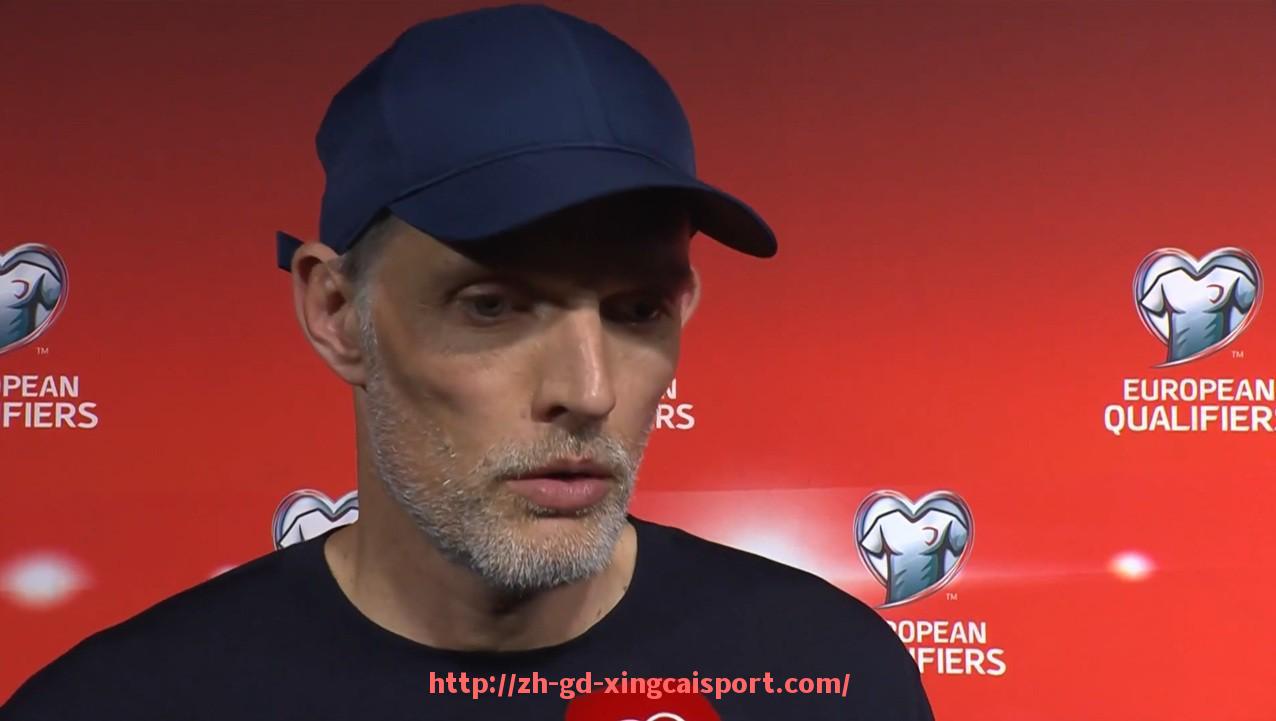 杏彩体育-英超老球员职业体育生涯总结与传承